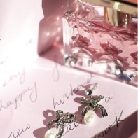 letter and earings during wedding at crear mull of kintyre scotland