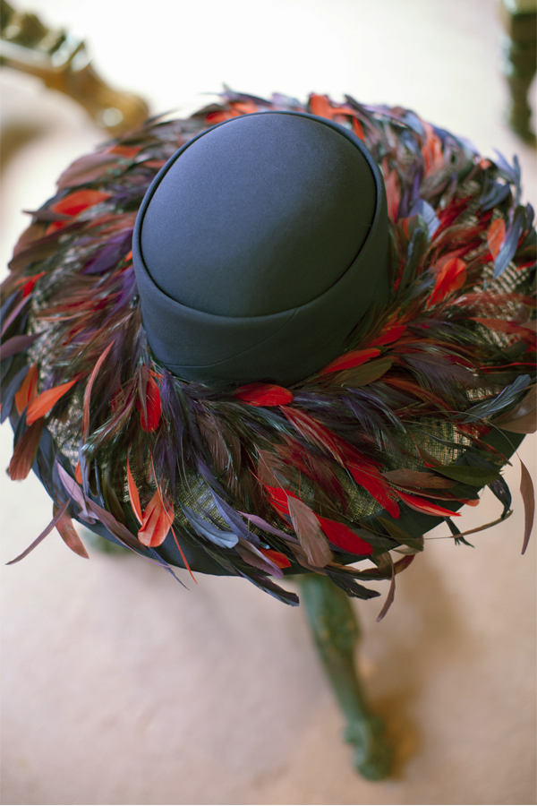 mothers wedding outfit hat