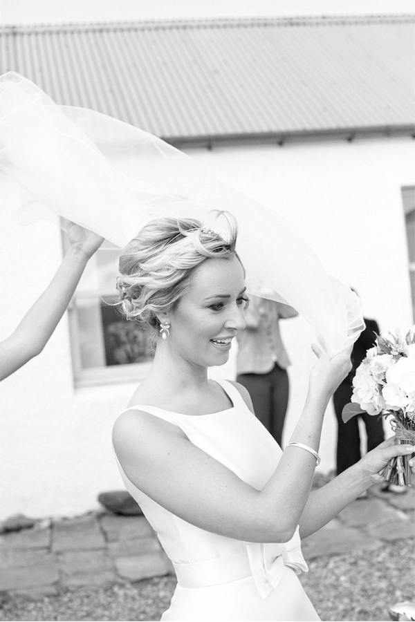 bride get out of crear wedding venue in scotland