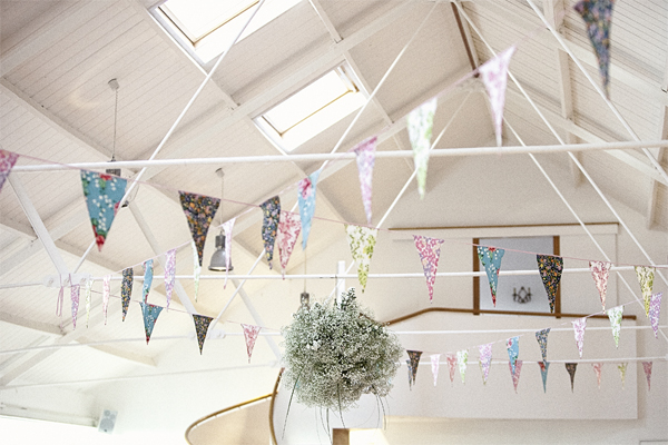weddign details at venue crear