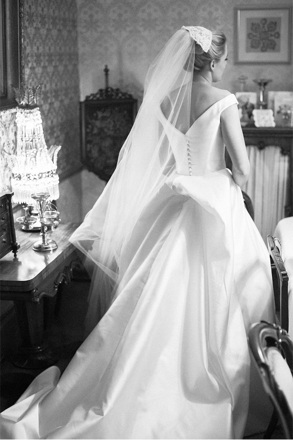 traditional italian wedding dress in glasgow