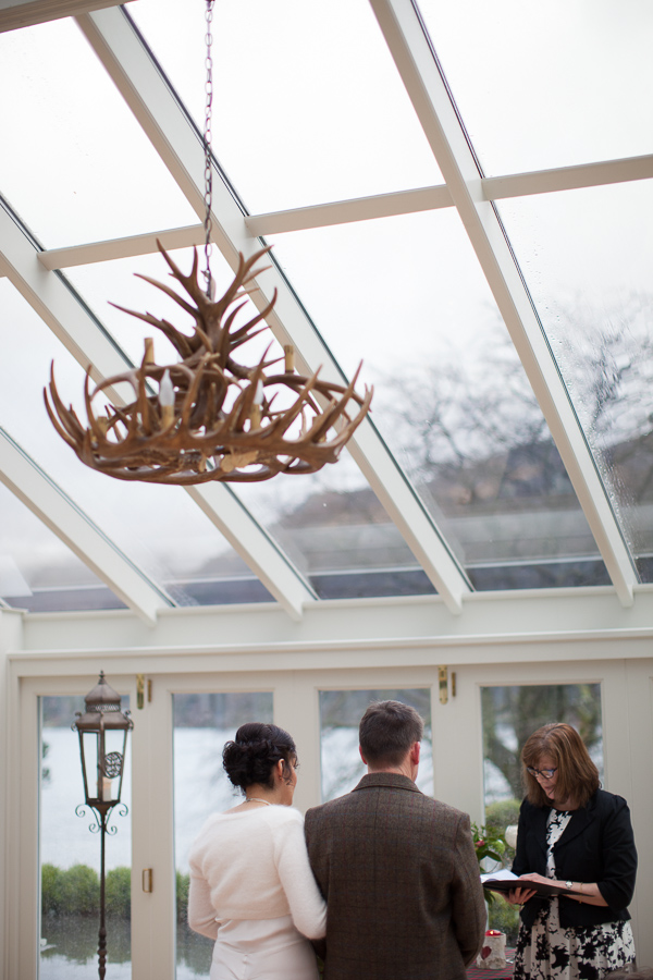 elopement wedding ceremony at the lodge on loch goil scotland