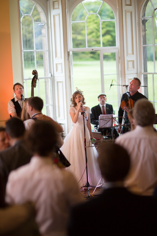 Oxenfoord Castle Wedding photos bride singing