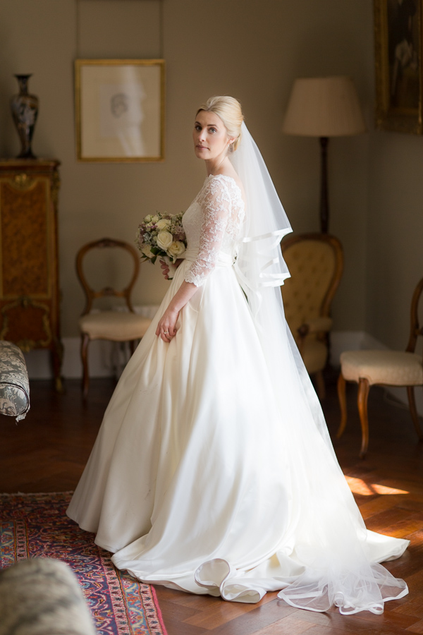 wedding at boturich castle photos beautiful bride