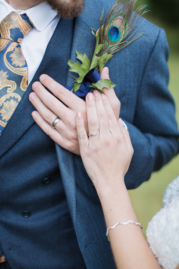 hands and weddings rings