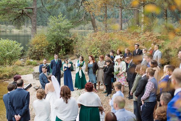 weddign ceremony near glasgow outside loch side