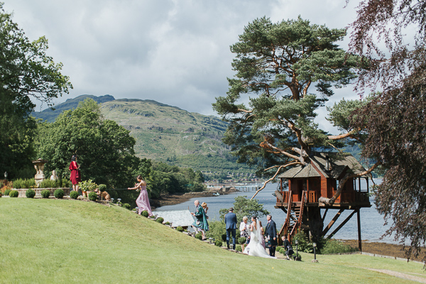 guests with newlyweds loch goil