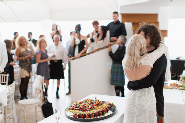 newlyweds kissing