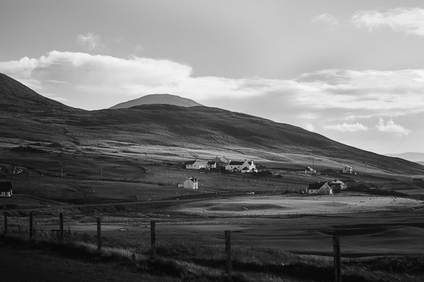 houses on isle of harris hebrides islands