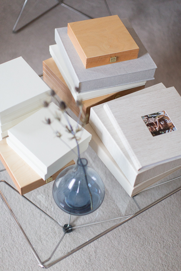 a sleection of Wedding Albums Scotland on a table