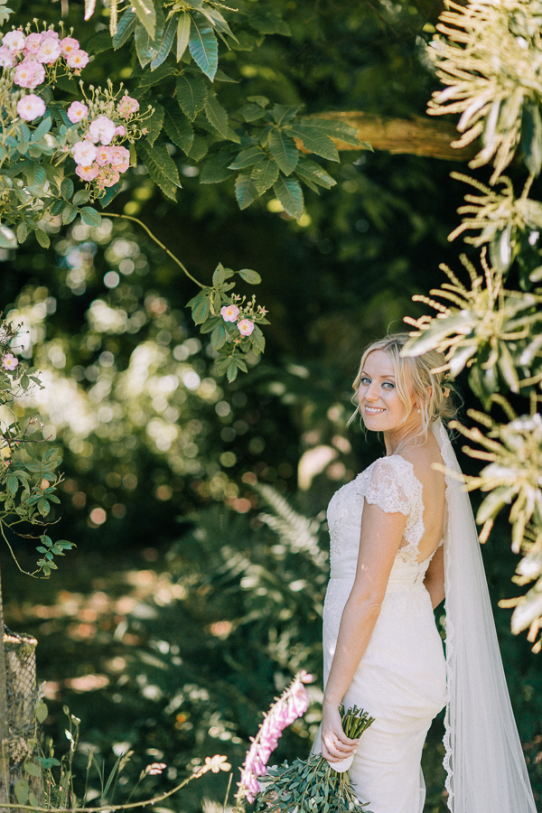 bridal shots in the garden loch lomond 
