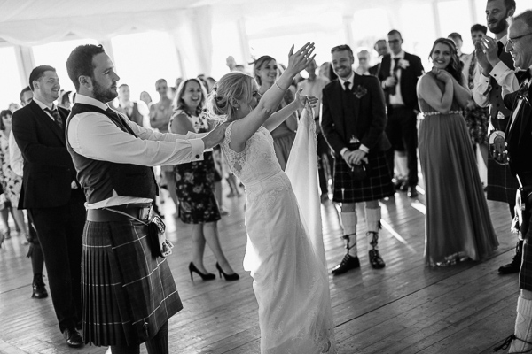 evening dancing at the wedding loch lomond 