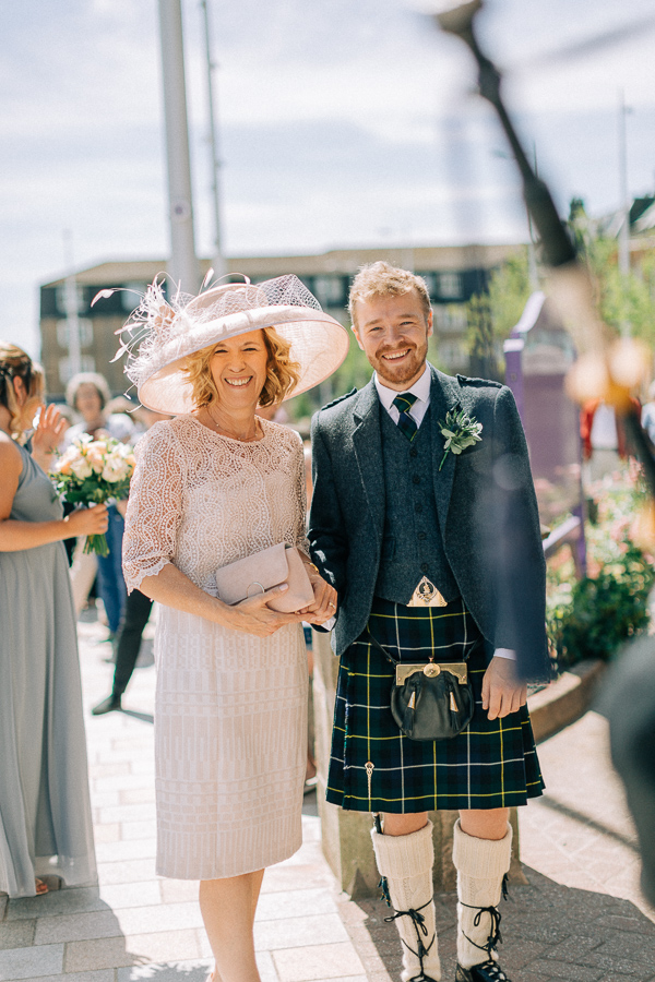 mother and brother of the bride parish church helensburgh