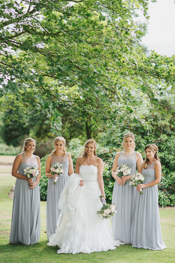 wedding photographer glasgow & edinburgh scotland bridesmates
