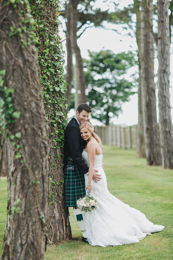 wedding photos glasgow and edinburgh scotland