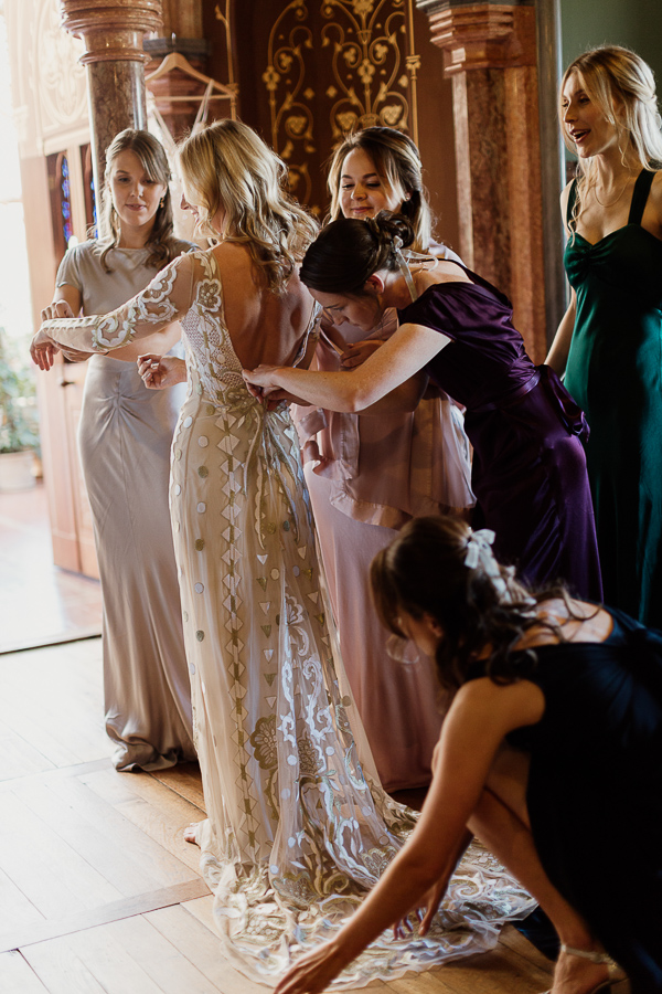 bride wearing orintal dress preparations mount stuart