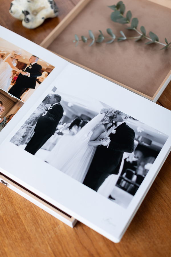 Wedding Photographers Edinburgh Albums 46