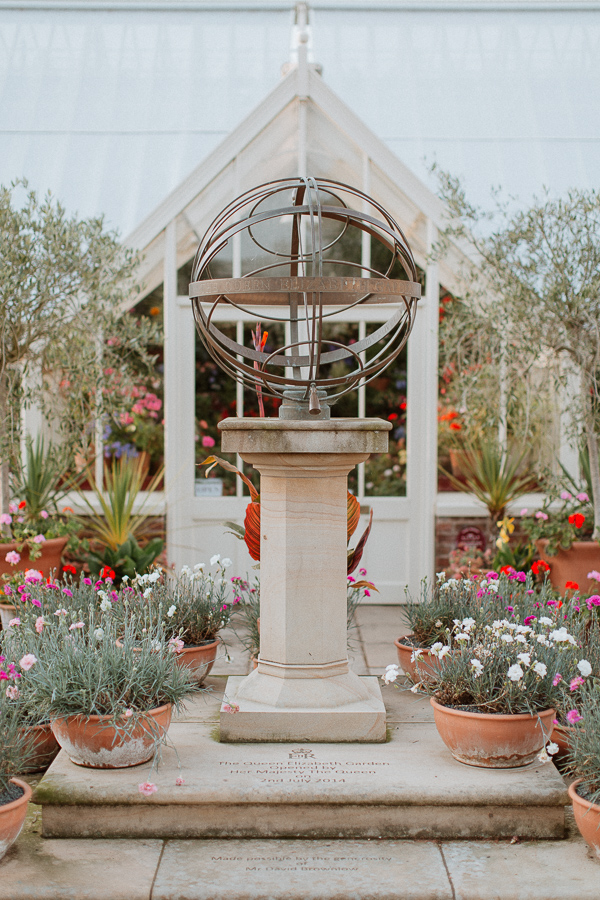 Dumfries House garden sculpture fotogenic of scotland