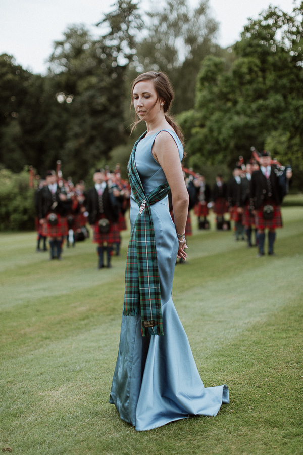 bride with scottish pipers