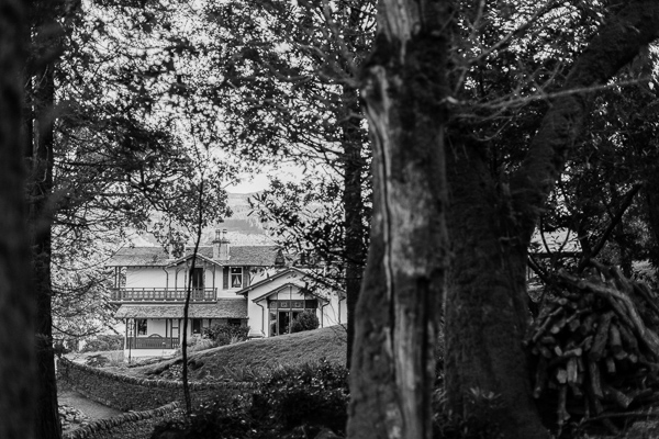 Wedding Photographers Glasgow The Lodge on Loch Goil 3