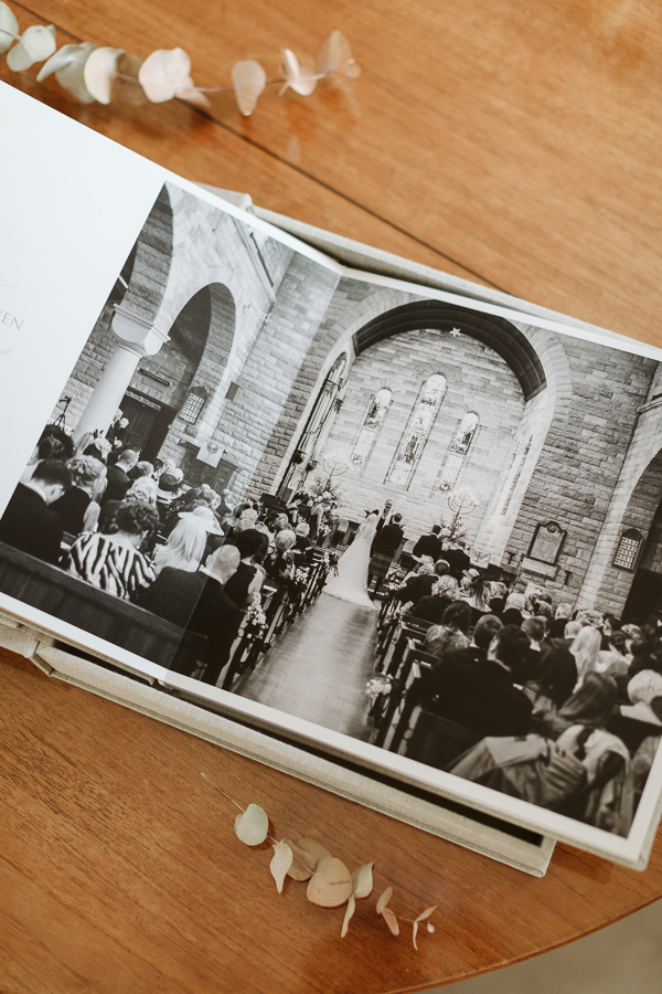 Wedding Photographer Glasgow Albums 14
