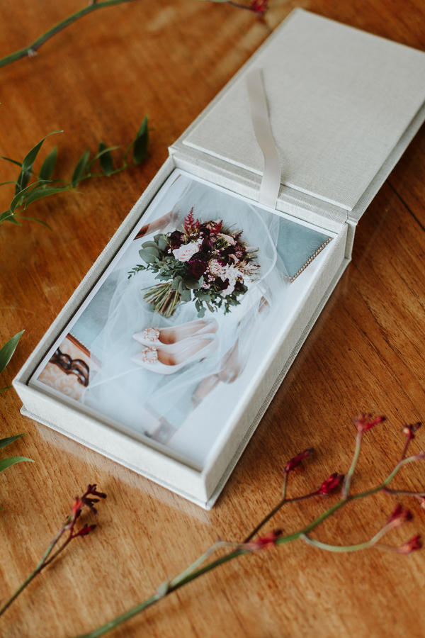 Wedding Photographer Glasgow Albums 46