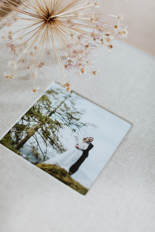 Wedding Photographer Glasgow Albums 70