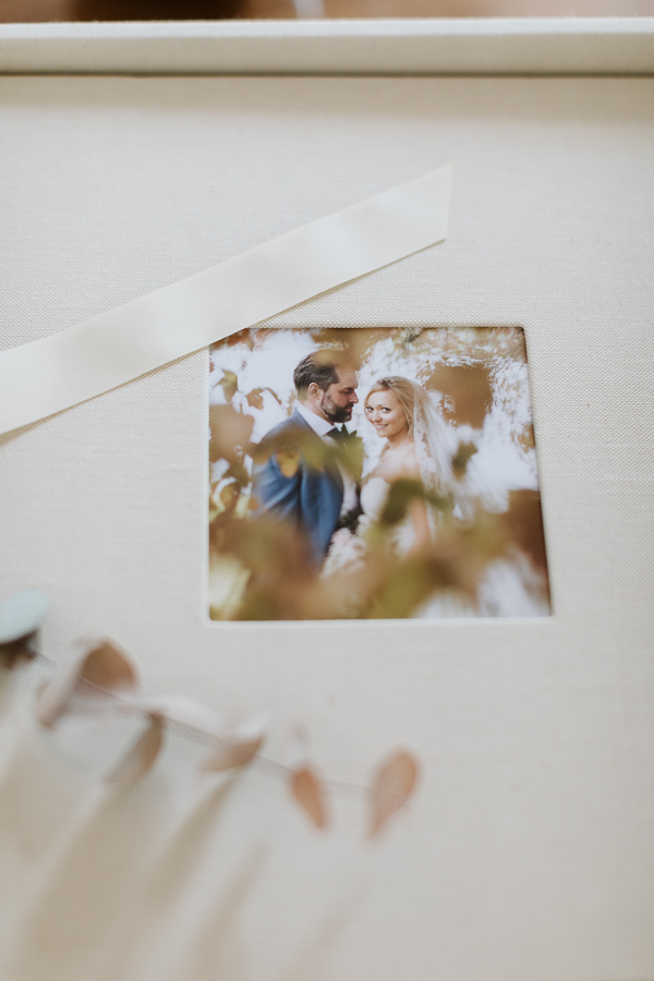 Wedding Photographer Glasgow Albums 9